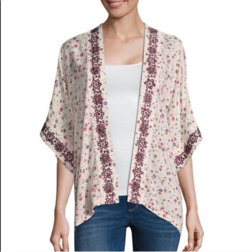 Arizona Jean Co Kimono XS-S Floral Embroidered
